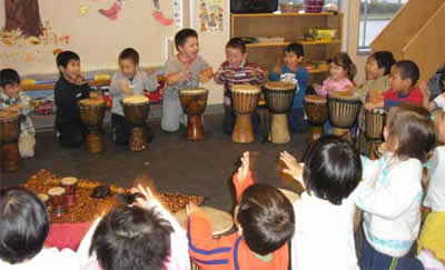 Kindergarten drummers